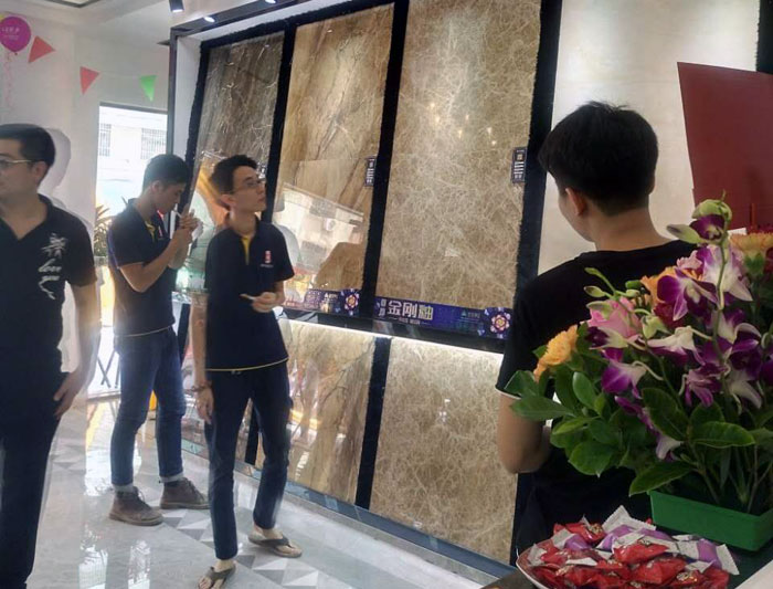 91香蕉视频在线下载陶 瓷磚代理  陶瓷一線香蕉成人APP在线下载 普寧 開業